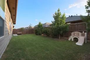 9105 Pearfield Rd, Fort Worth, TX 76179 - Photo 25