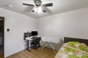 2801 Laramie St, Irving, TX 75062 - Photo 15