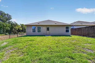 11033 Triple Crown St, Providence Village, TX 76227 - Photo 29