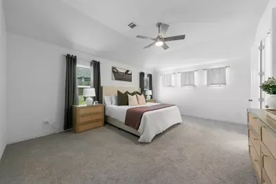 1025 Rosebay Drive, Justin, TX 76247 - Photo 19
