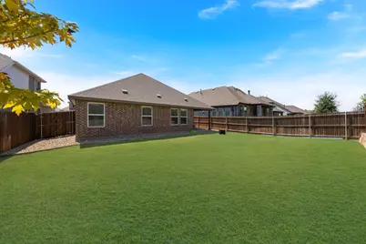 1025 Rosebay Drive, Justin, TX 76247 - Photo 33