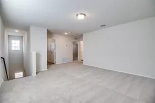 337 Glenwick Ln, Van Alstyne, TX 75495 - Photo 9
