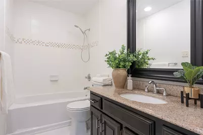 1734 Sterling Lane, Lewisville, TX 75067 - Photo 17