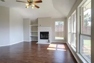 4206 Wild Plum Dr, Carrollton, TX 75010 - Photo 9