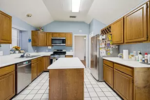 821 Creek Valley Rd, Mesquite, TX 75181 - Photo 7