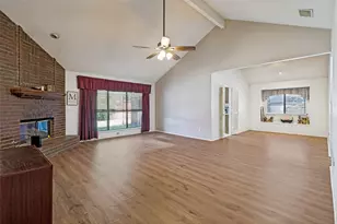 821 Creek Valley Rd, Mesquite, TX 75181 - Photo 5