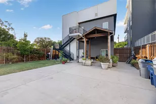 416 W 10th St, Dallas, TX 75208 - Photo 33