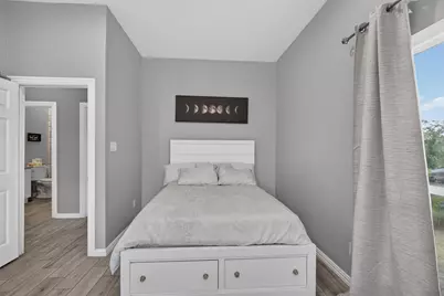 416 W 10th Street, Dallas, TX 75208 - Photo 27