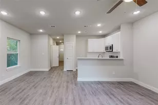 618 W Sears St, Denison, TX 75020 - Photo 13