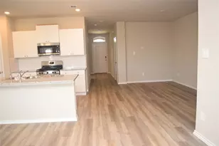 740 Rubicon Rd, Fort Worth, TX 76247 - Photo 5