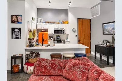 2502 Live Oak Street #322, Dallas, TX 75204 - Photo 5