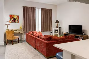 2502 Live Oak St, Dallas, TX 75204 - Photo 9