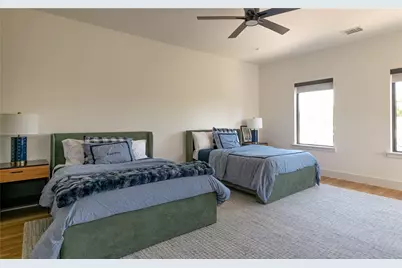 4515 Elsby Avenue, Dallas, TX 75209 - Photo 23
