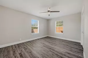 566 McCraw Ln, Denison, TX 75021 - Photo 15
