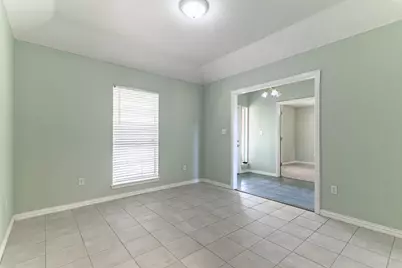 9009 Ravenswood Road, Granbury, TX 76049 - Photo 11