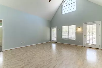 9009 Ravenswood Road, Granbury, TX 76049 - Photo 3