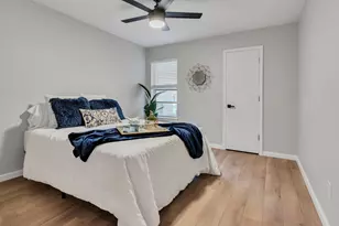305 Northglen Dr, Hurst, TX 76054 - Photo 17