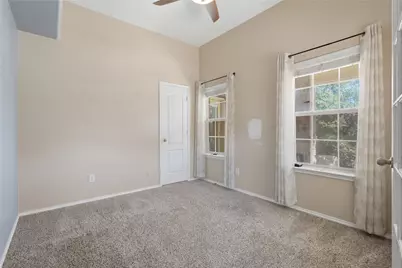 1104 Deedee Creek Drive, Euless, TX 76040 - Photo 5