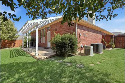1104 Deedee Creek Drive, Euless, TX 76040 - Photo 23