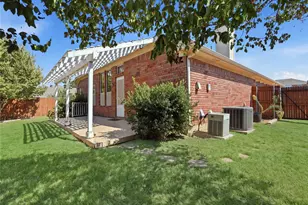 1104 Deedee Creek Dr, Euless, TX 76040 - Photo 23