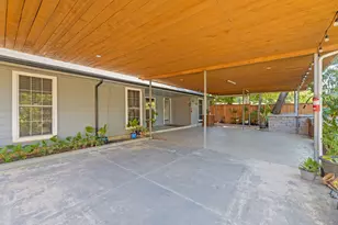 2505 Cloverdale St, Arlington, TX 76010 - Photo 5