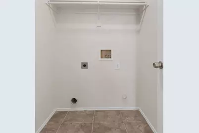 1039 Caliente Drive, Grand Prairie, TX 75051 - Photo 19