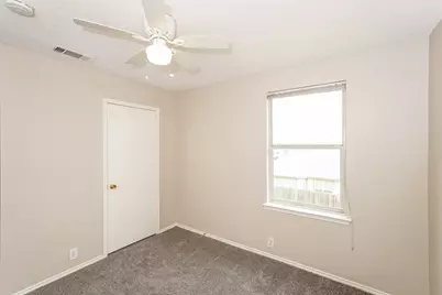 407 Harvard Drive, Glenn Heights, TX 75154 - Photo 9