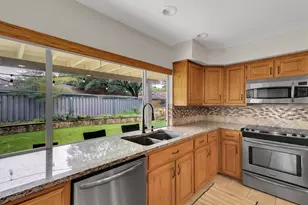 15735 Covewood Cir, Dallas, TX 75248 - Photo 9