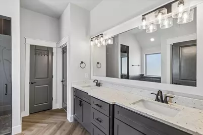 10020 Valley Oak Court, Springtown, TX 76082 - Photo 15