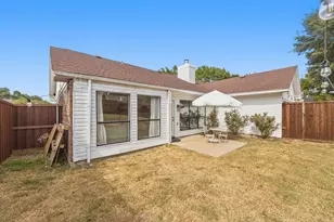 2706 Collins Blvd, Garland, TX 75044 - Photo 23