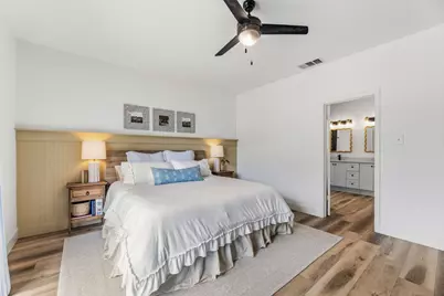 2706 Collins Boulevard, Garland, TX 75044 - Photo 21