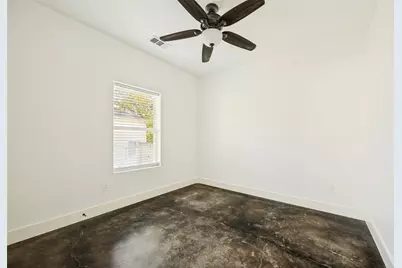 722 E Woodard Street, Denison, TX 75021 - Photo 9