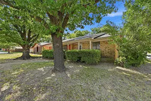1214 Glasgow Dr, Sherman, TX 75092 - Photo 3