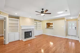702 Azalea Trail, Waxahachie, TX 75165 - Photo 3