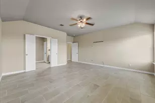 5701 Parkview Hills Ln, Fort Worth, TX 76179 - Photo 9