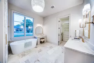 3935 Hawick Ln, Dallas, TX 75220 - Photo 13