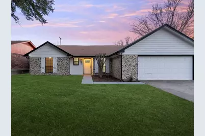 3977 Windhaven Road, Fort Worth, TX 76133 - Photo 1