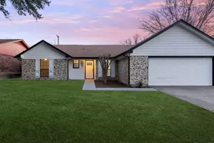 3977 Windhaven Rd, Fort Worth, TX 76133 - Photo 1