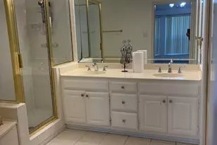6051 Mapleshade Ln, Dallas, TX 75252 - Photo 7