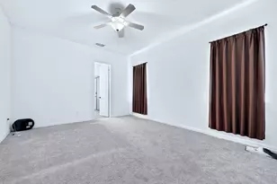 836 Utica Dr, McKinney, TX 75069 - Photo 9