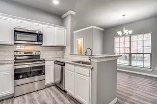 2364 Calendar Ct, Grand Prairie, TX 75050 - Photo 9