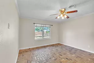 1232 Valley Vista Dr, Grapevine, TX 76051 - Photo 7