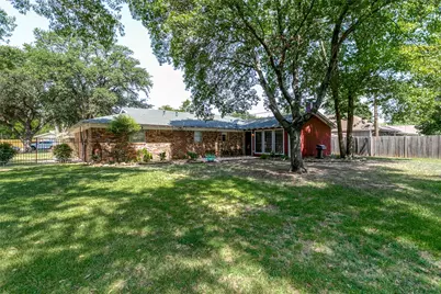 4708 Cummings Drive, North Richland Hills, TX 76180 - Photo 21