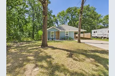 14089 E Travis Lane, Log Cabin, TX 75148 - Photo 1