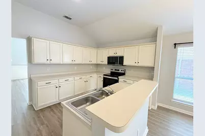 9120 Newport Lane, McKinney, TX 75071 - Photo 7