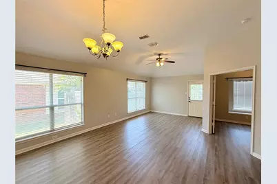 9120 Newport Lane, McKinney, TX 75071 - Photo 5
