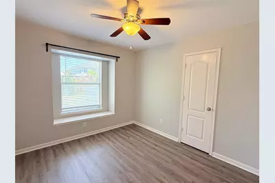 9120 Newport Lane, McKinney, TX 75071 - Photo 9