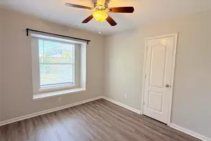 9120 Newport Ln, McKinney, TX 75071 - Photo 9