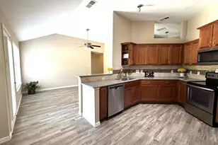 1621 Winter Park Ln, Lewisville, TX 75077 - Photo 7