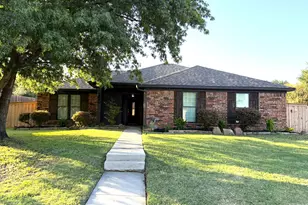 1621 Winter Park Ln, Lewisville, TX 75077 - Photo 3